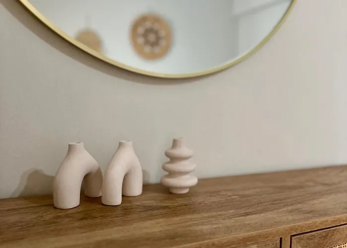 Blue Wave 아파트 *