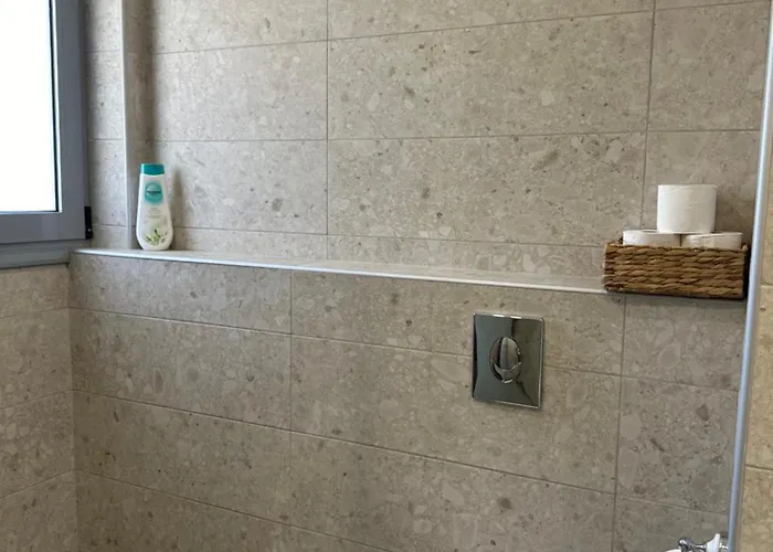 Apartment Blue Wave *
