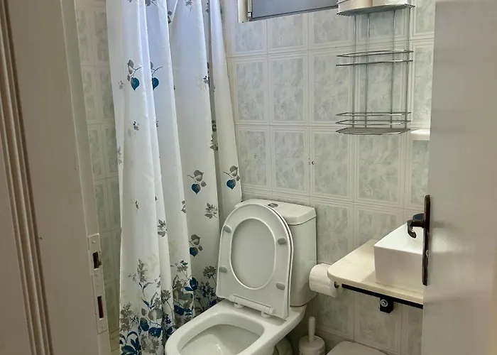 Blue Wave Apartment *