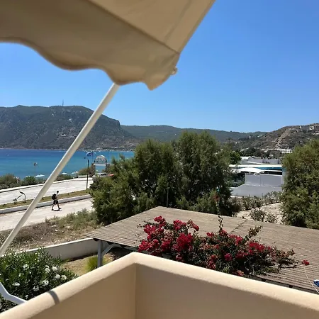 Blue Wave Apartament *